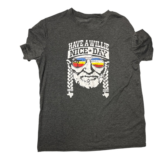 oriental pearl store Tops - NWOT gray “have a Willie nice day” graphic t shirt. Willie Nelson. Size: Large.